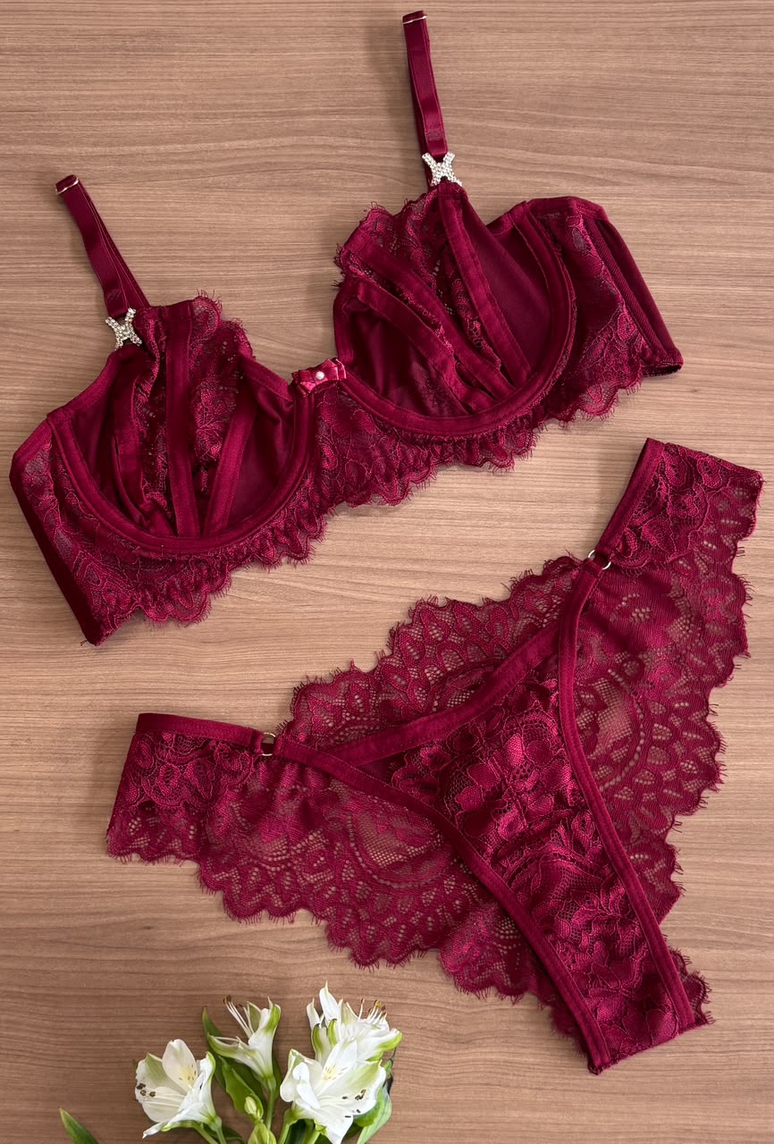 Conjunto de Lingerie Renda e Strass