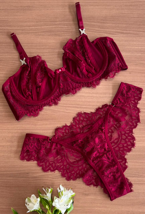 Conjunto de Lingerie Renda e Strass